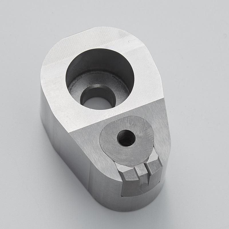 custom can mold